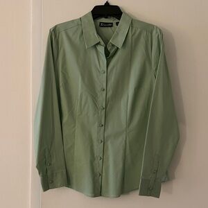 NWT NY&Co Sage Green Women’s Dress Shirt L